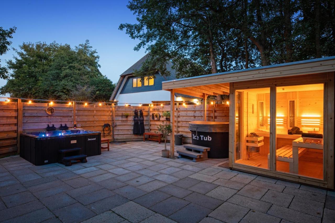 Vila The Island Life Texel Met Jacuzzi De Koog  Exteriér fotografie